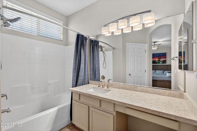 3652 E DERRINGER Way, Gilbert, AZ 85297