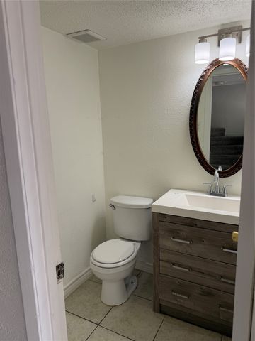 536 Valley Park Drive, Garland, TX 75043