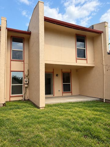 536 Valley Park Drive, Garland, TX 75043