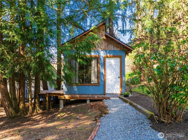 20017 Locust Way, Lynnwood, WA 98036