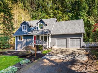 20017 Locust Way, Lynnwood, WA 98036