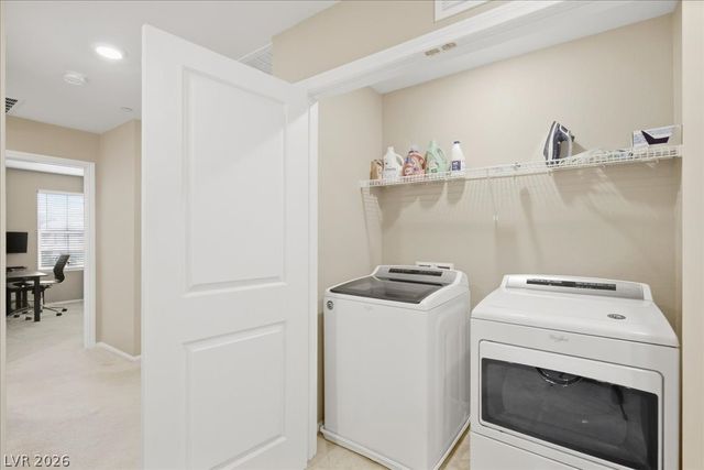 5321 Lazy Breeze Avenue, Las Vegas, NV 89118