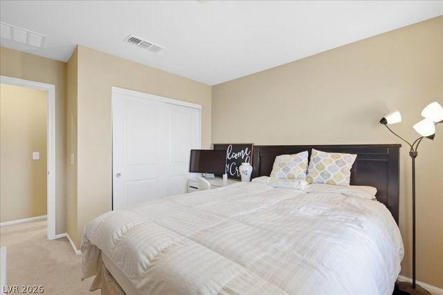 5321 Lazy Breeze Avenue, Las Vegas, NV 89118