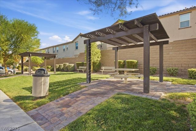 5321 Lazy Breeze Avenue, Las Vegas, NV 89118