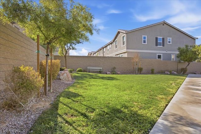 5321 Lazy Breeze Avenue, Las Vegas, NV 89118