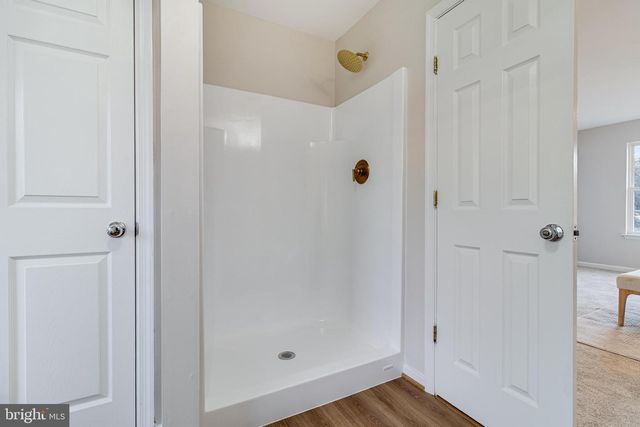 1041 KINGS CREEK DR, St Leonard, MD 20685