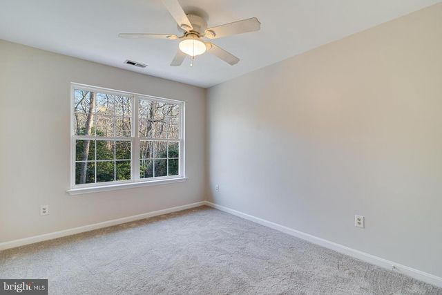 1041 KINGS CREEK DR, St Leonard, MD 20685