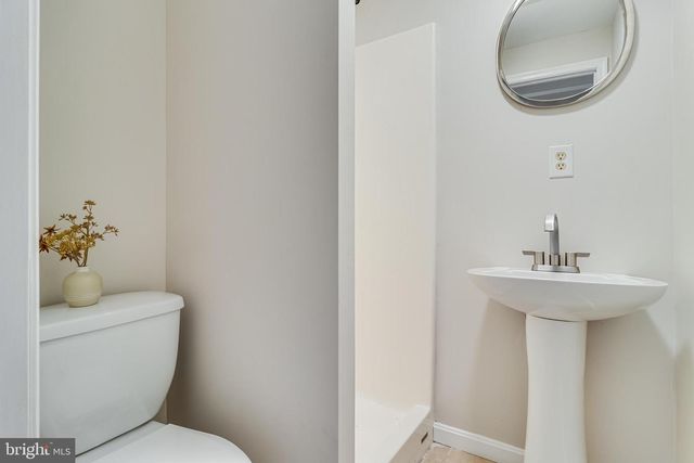 1041 KINGS CREEK DR, St Leonard, MD 20685