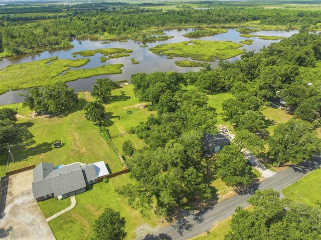 1302 Strait Drive, Sulphur, LA 70665