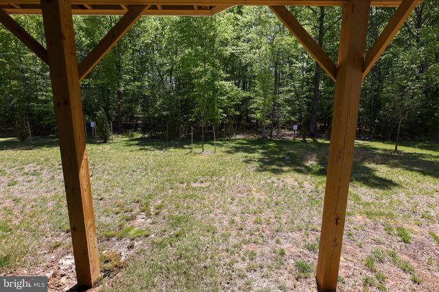 313 BUCCOO REEF LOOP, Accokeek, MD 20607