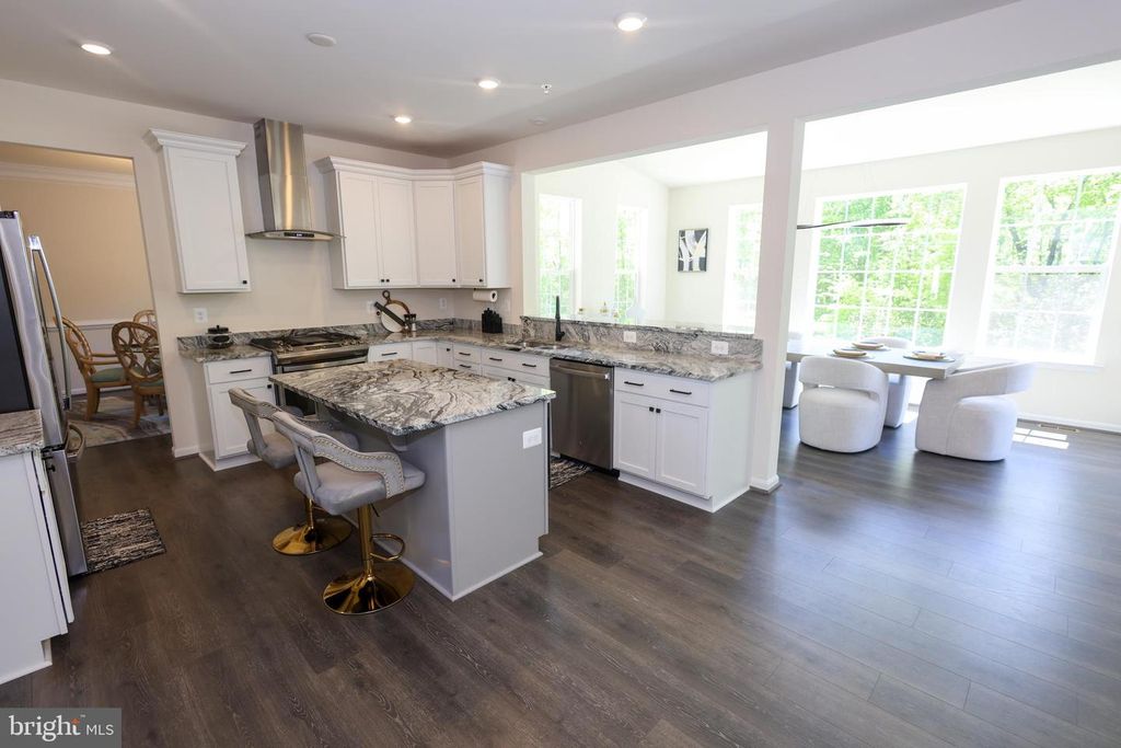 Image 13 of property listing at 313 BUCCOO REEF LOOP, Accokeek, MD 20607