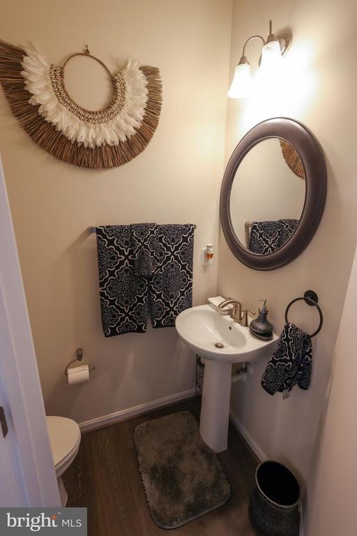 Image 21 of property listing at 313 BUCCOO REEF LOOP, Accokeek, MD 20607