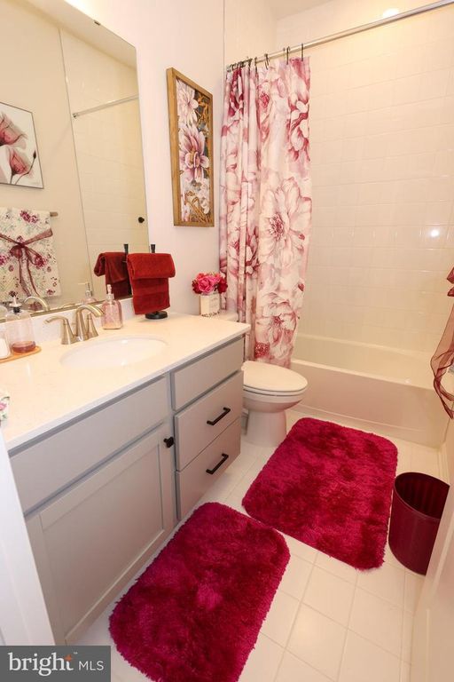 Image 27 of property listing at 313 BUCCOO REEF LOOP, Accokeek, MD 20607