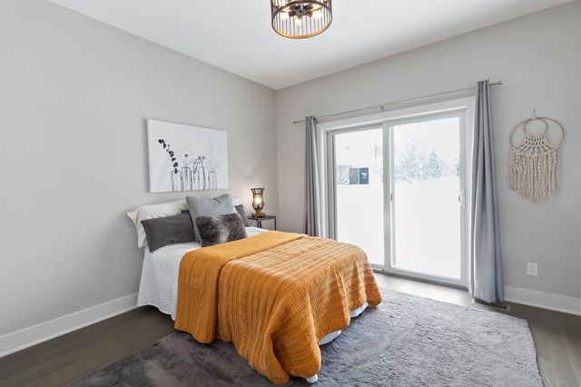 15598 Duck Trail Lane, Apple Valley, MN 55124