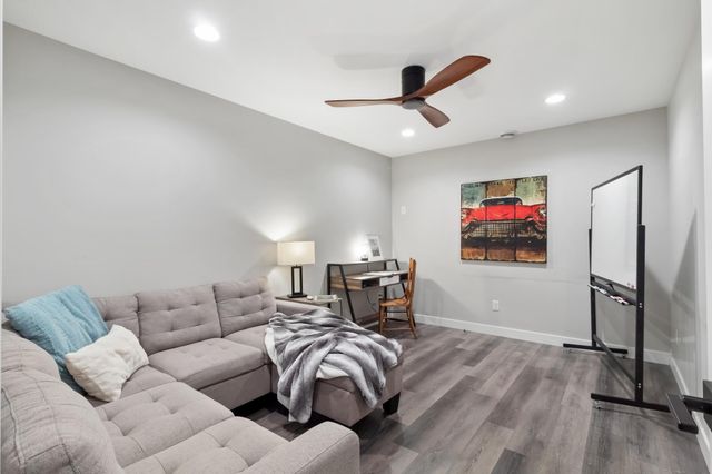 15598 Duck Trail Lane, Apple Valley, MN 55124