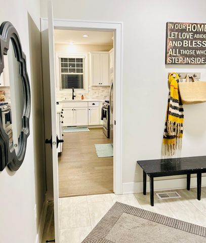 15598 Duck Trail Lane, Apple Valley, MN 55124