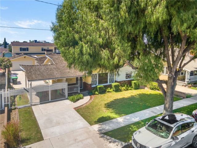 9470-9472 Foster, Bellflower, CA 90706