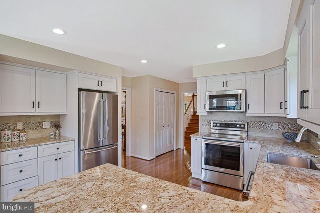 980 S RIVER LANDING RD, Edgewater, MD 21037