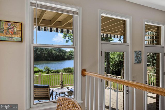 980 S RIVER LANDING RD, Edgewater, MD 21037