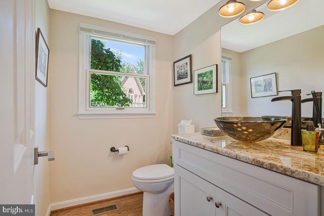 980 S RIVER LANDING RD, Edgewater, MD 21037