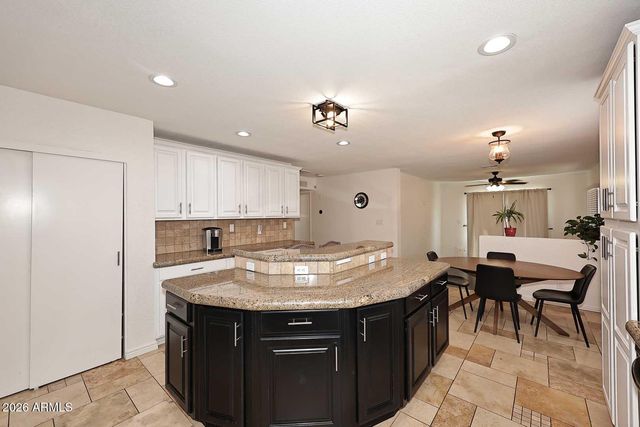865 N ROOSEVELT Circle, Scottsdale, AZ 85257