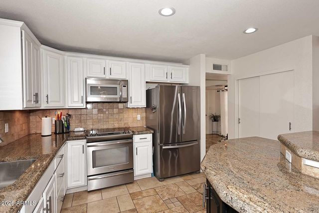 865 N ROOSEVELT Circle, Scottsdale, AZ 85257