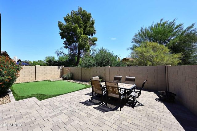 865 N ROOSEVELT Circle, Scottsdale, AZ 85257