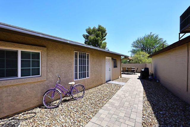 865 N ROOSEVELT Circle, Scottsdale, AZ 85257