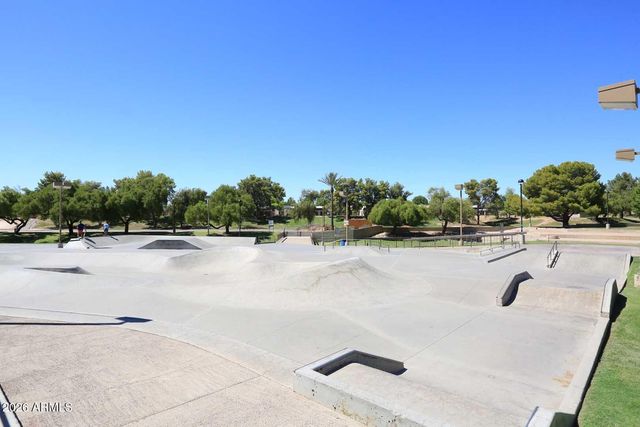 865 N ROOSEVELT Circle, Scottsdale, AZ 85257