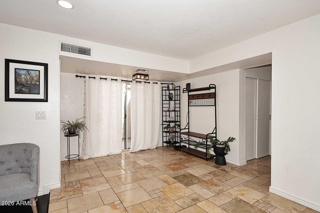 865 N ROOSEVELT Circle, Scottsdale, AZ 85257