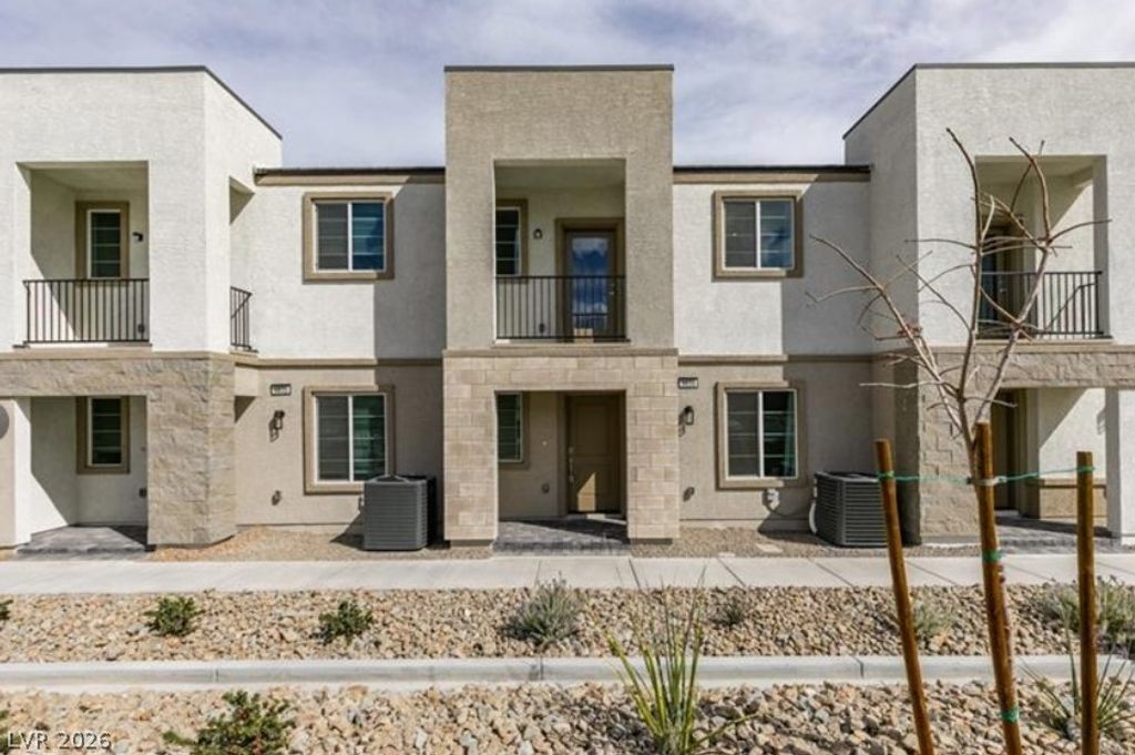 5639 Beguiling Falls Street, Las Vegas, NV 89148