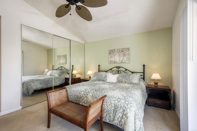 1684 Countryside Dr, Vista, CA 92081