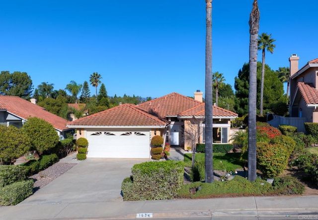 1684 Countryside Dr, Vista, CA 92081