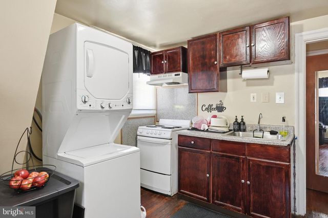 7529-31 FORREST AVE, Philadelphia, PA 19150