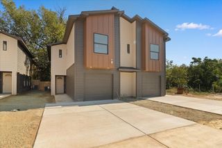 2644-2646 Hutchinson Street, Fort Worth, TX 76106