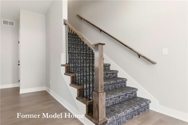 27610 E 128th Court, Lee's Summit, MO 64086