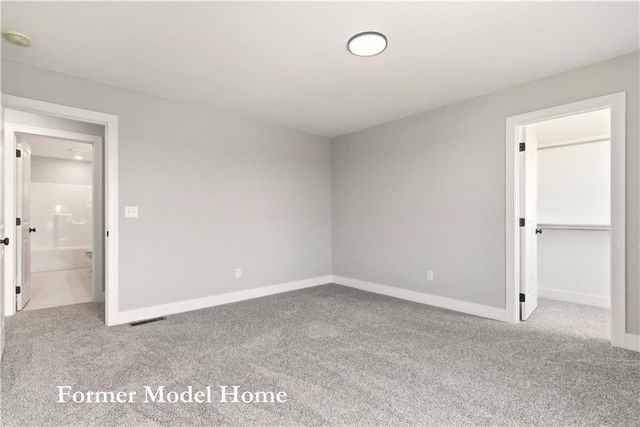 27610 E 128th Court, Lee's Summit, MO 64086