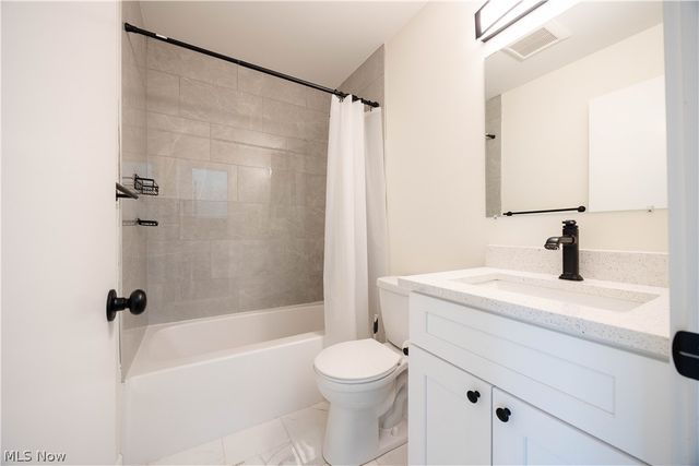 7132 Simpson Court, Cleveland, OH 44103