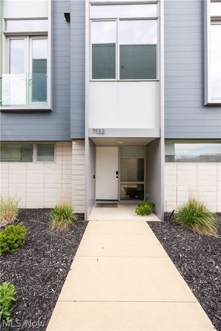 7132 Simpson Court, Cleveland, OH 44103