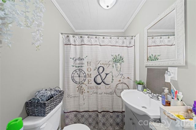 148 Newline Road, Mooresboro, NC 28114