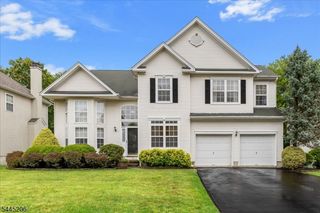 36 Blackstone Dr, Montgomery Twp., NJ 08540