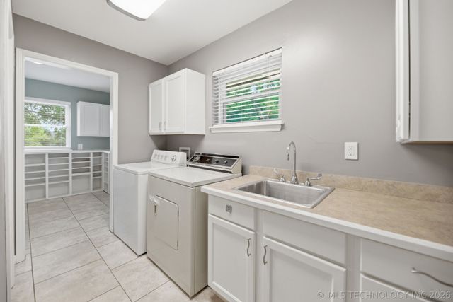 3263 W 72nd Street, Tulsa, OK 74132