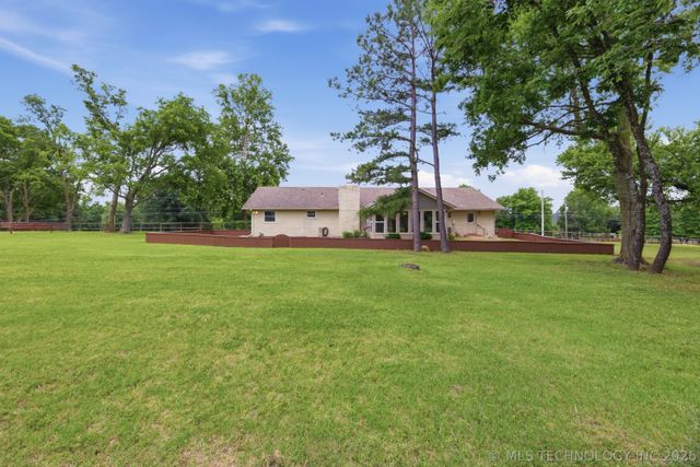 3263 W 72nd Street, Tulsa, OK 74132