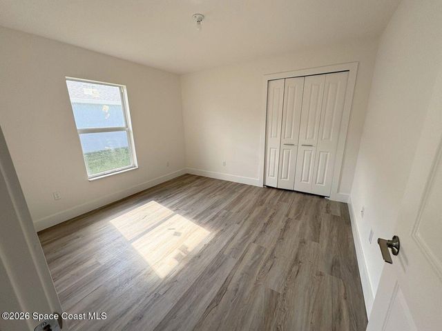 1782 Hallendale Avenue SW, Palm Bay, FL 32908