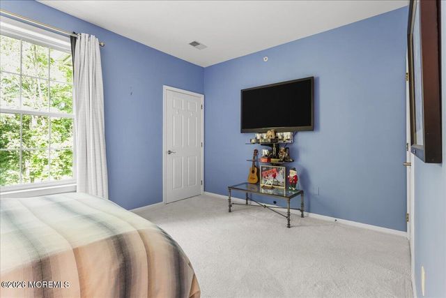 524 St Andrews Place, Manalapan, NJ 07726