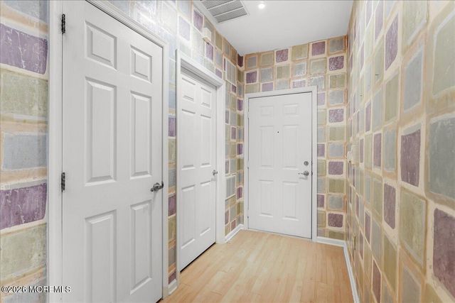 524 St Andrews Place, Manalapan, NJ 07726