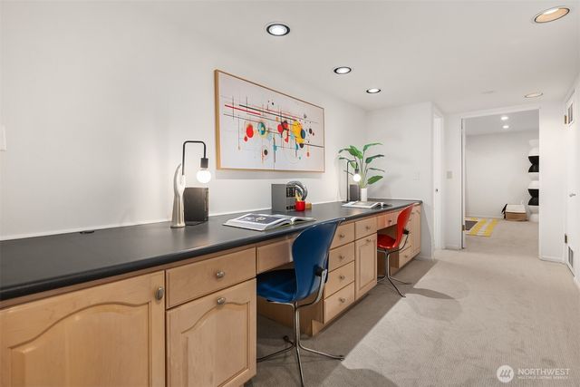 3055 44th Avenue W, Seattle, WA 98199