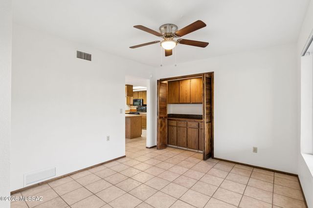 5060 N Calle Bosque, Tucson, AZ 85718