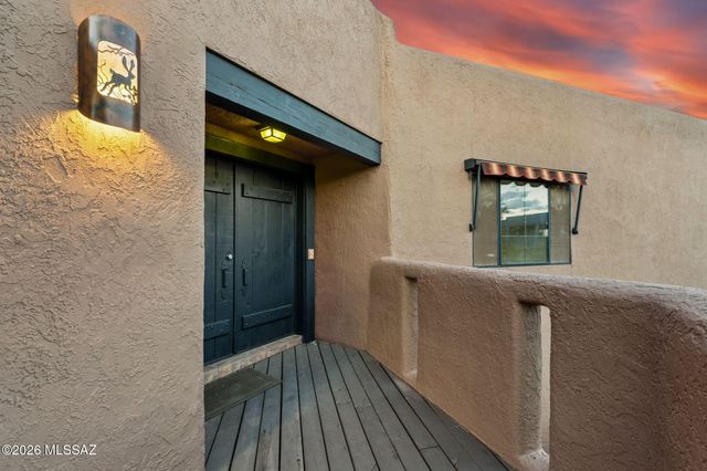 5060 N Calle Bosque, Tucson, AZ 85718