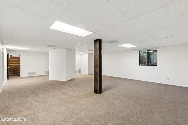 5060 N Calle Bosque, Tucson, AZ 85718